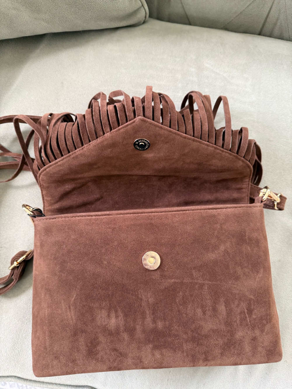 NWT, Brown Western Boho Suede Fringe Crossbody Bag with Stud Details - Picture 5 of 13